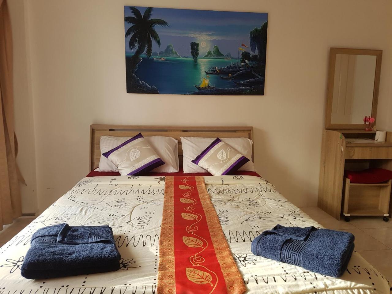 Sunshine Guesthouse Patong Exteriér fotografie