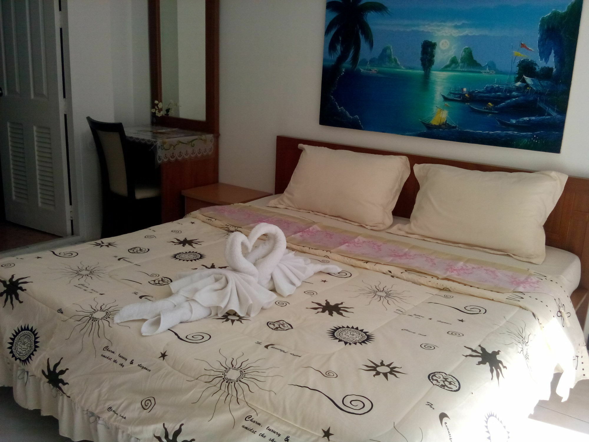 Sunshine Guesthouse Patong Exteriér fotografie